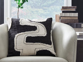 Coral Furniture - Ashley Furniture - Veerbank Pillows - Pillow (4/CS) / Black/Beige - A1001114