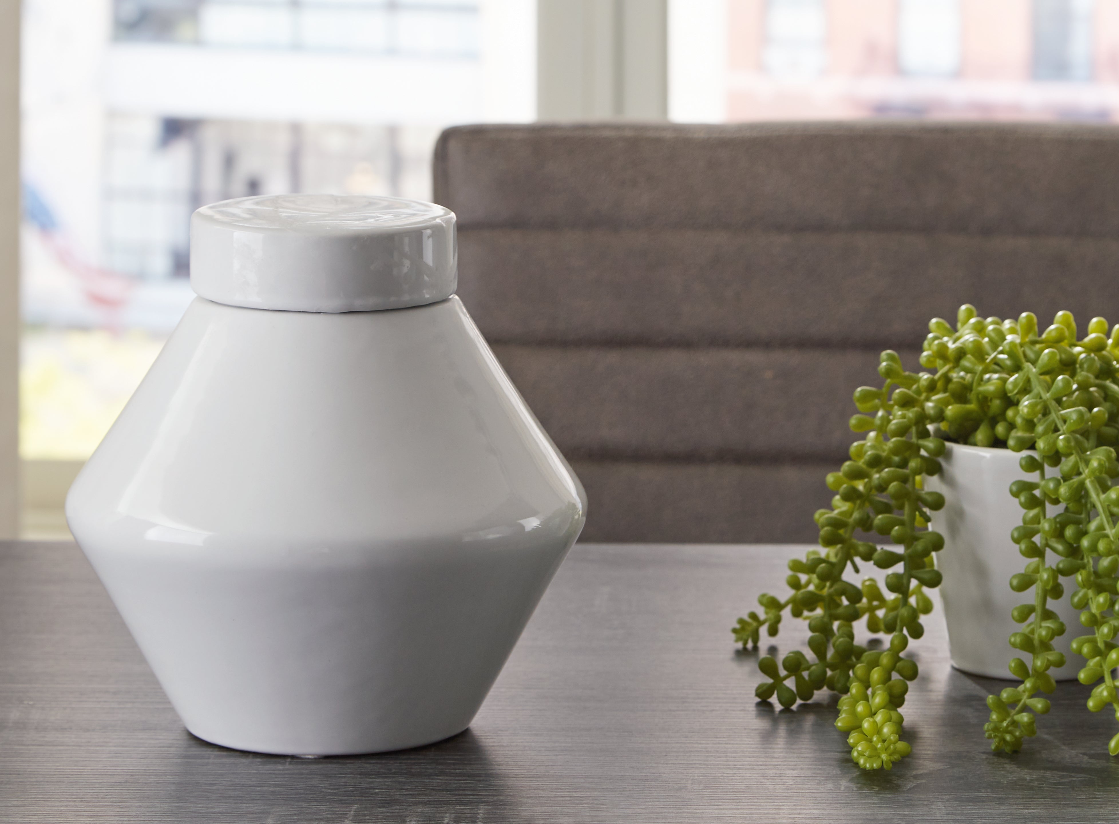 Coral Furniture - Ashley Furniture - Domina Jar (Set of 2) - Jar (2/CS) / White - A2000485