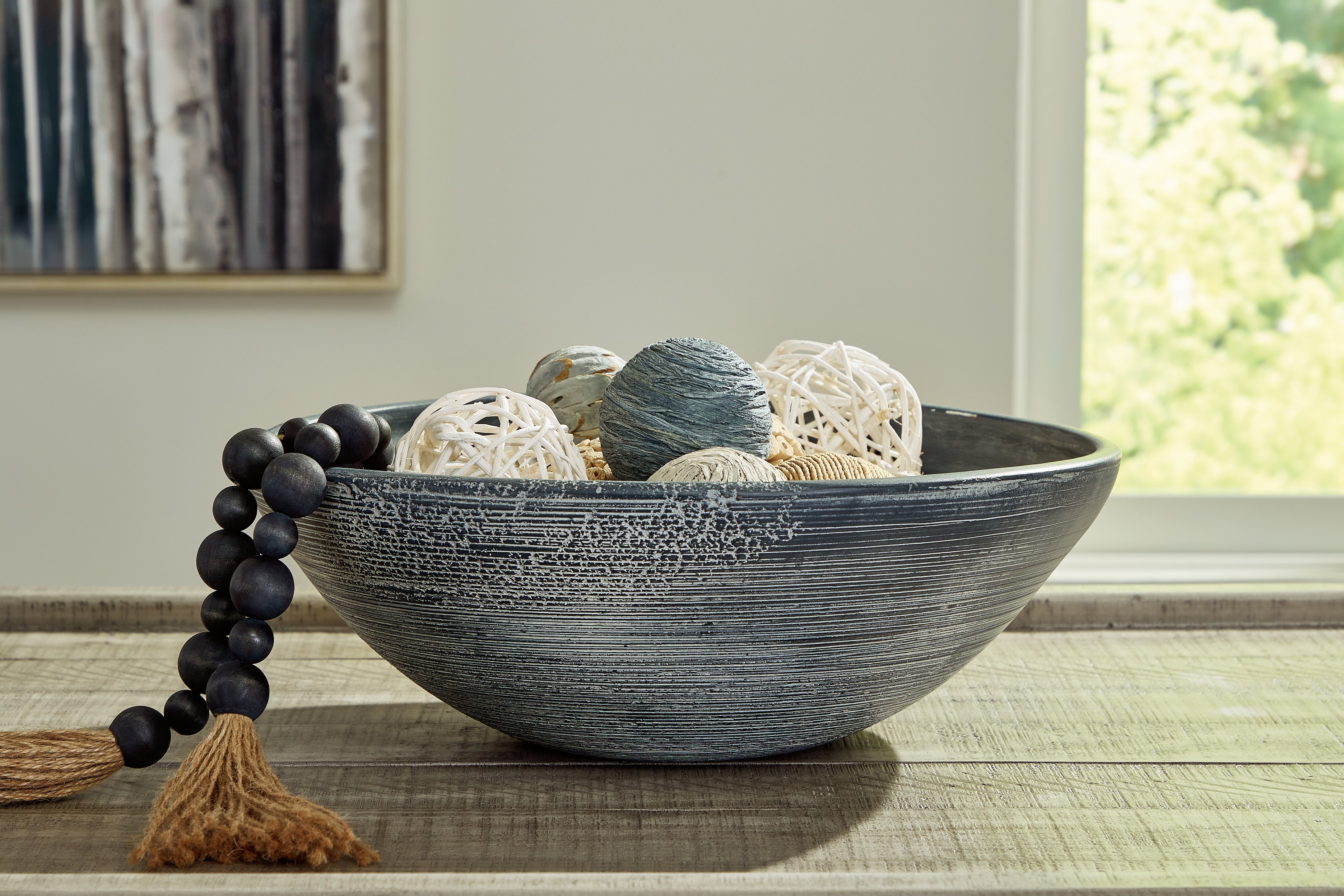 Coral Furniture - Ashley Furniture - Meadie Bowl - Bowl / Distressed Black - A2000792