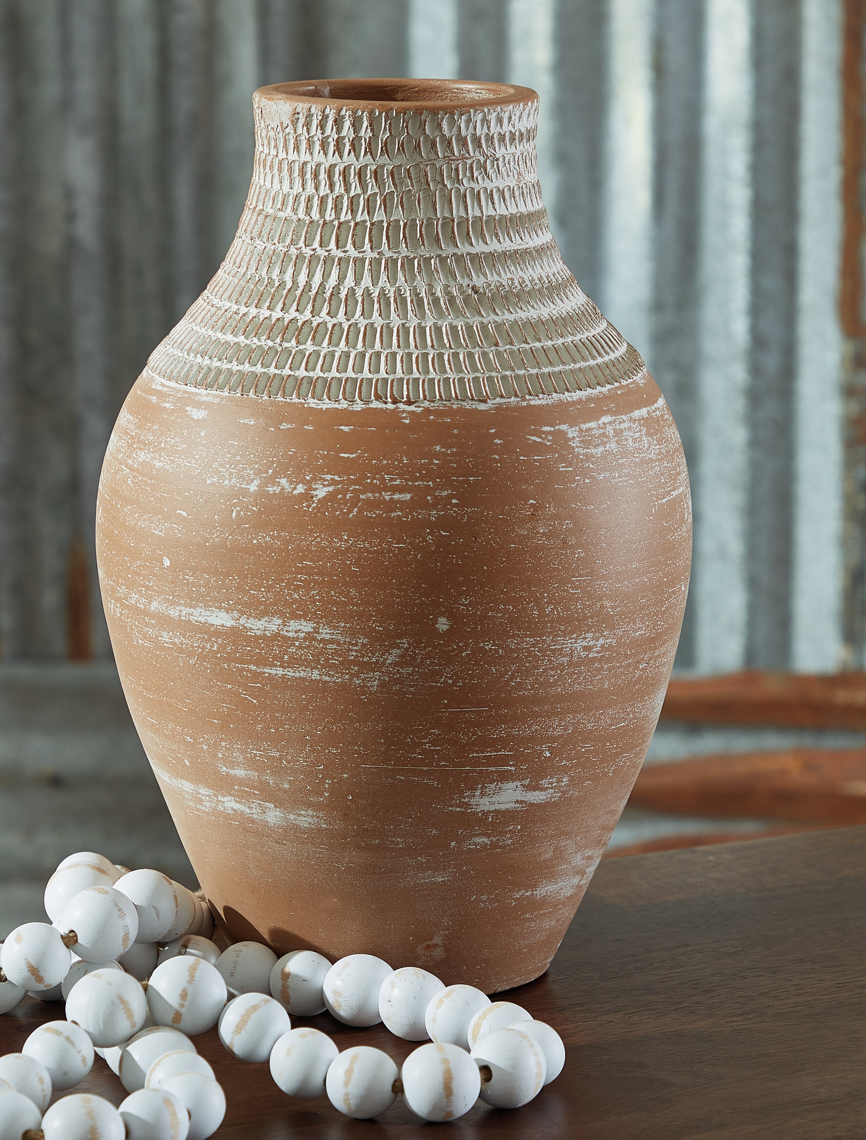 Coral Furniture - Ashley Furniture - Reclove Vase - Vase / Distressed White - A2000642