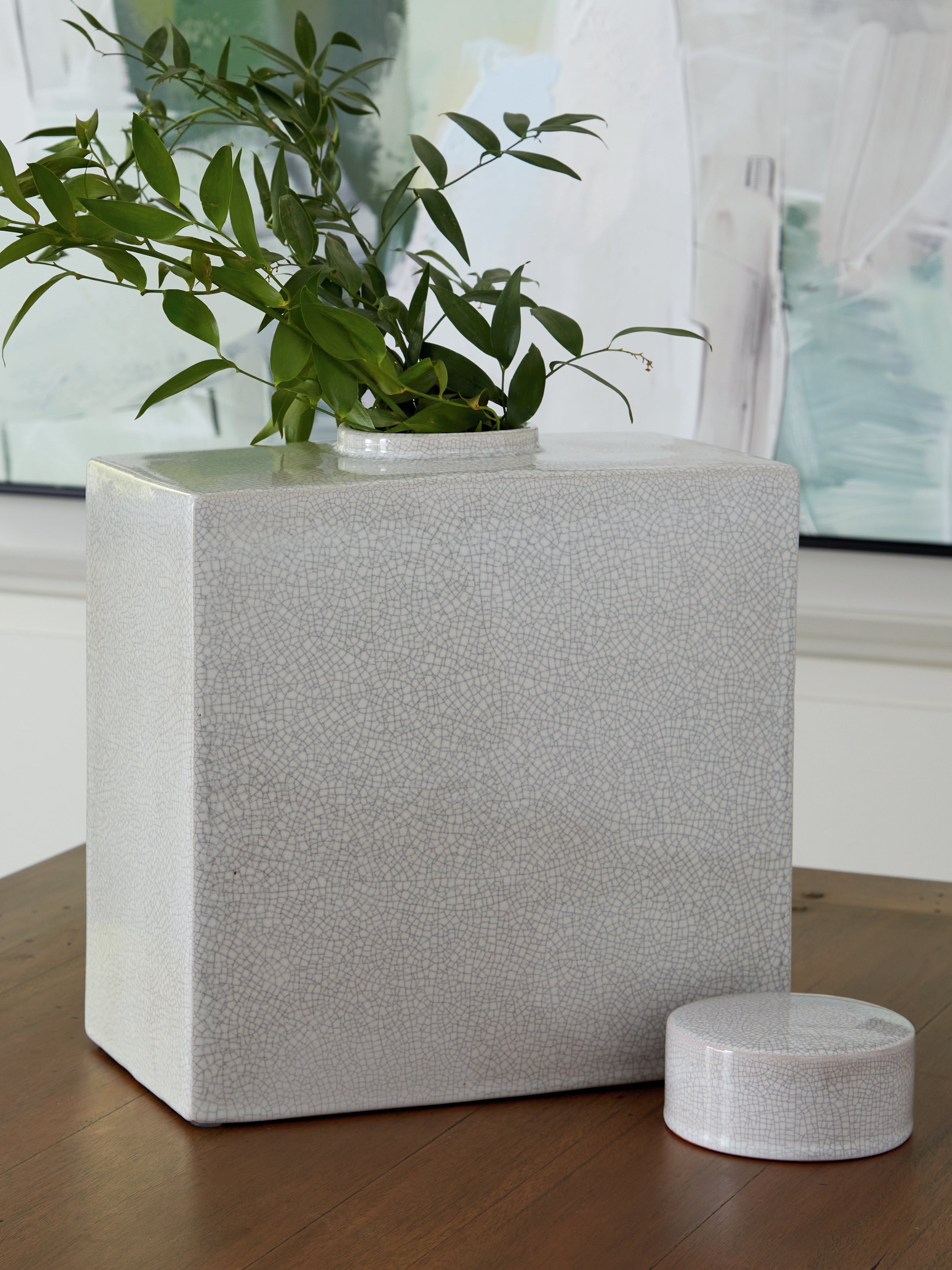 Coral Furniture - Ashley Furniture - Haddworth Jar - Jar / Antique White - A2000780