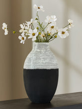 Coral Furniture - Ashley Furniture - Girtha Vase - Vase / Antique White/Black - A2000876