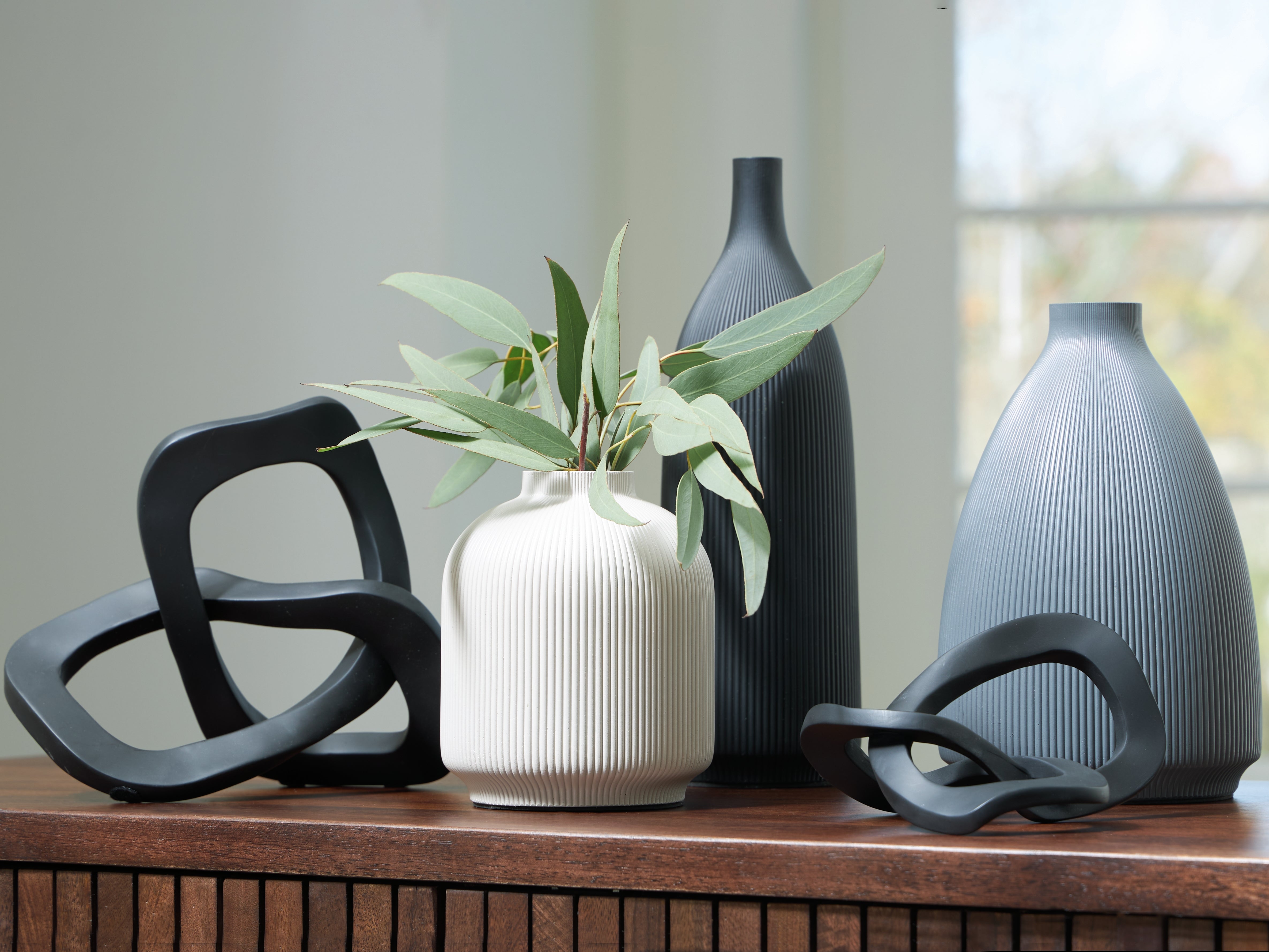 Coral Furniture - Ashley Furniture - Leithick Accessory Set (Set of 5) - Accessory Set (5/CN) / Black/Tan/Gray - A2C00211