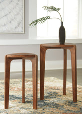 Coral Furniture - Ashley Furniture - Brynnleigh Accent Table (Set of 2) - Accent Table Set (Set of 2) / Medium Brown - A4000607