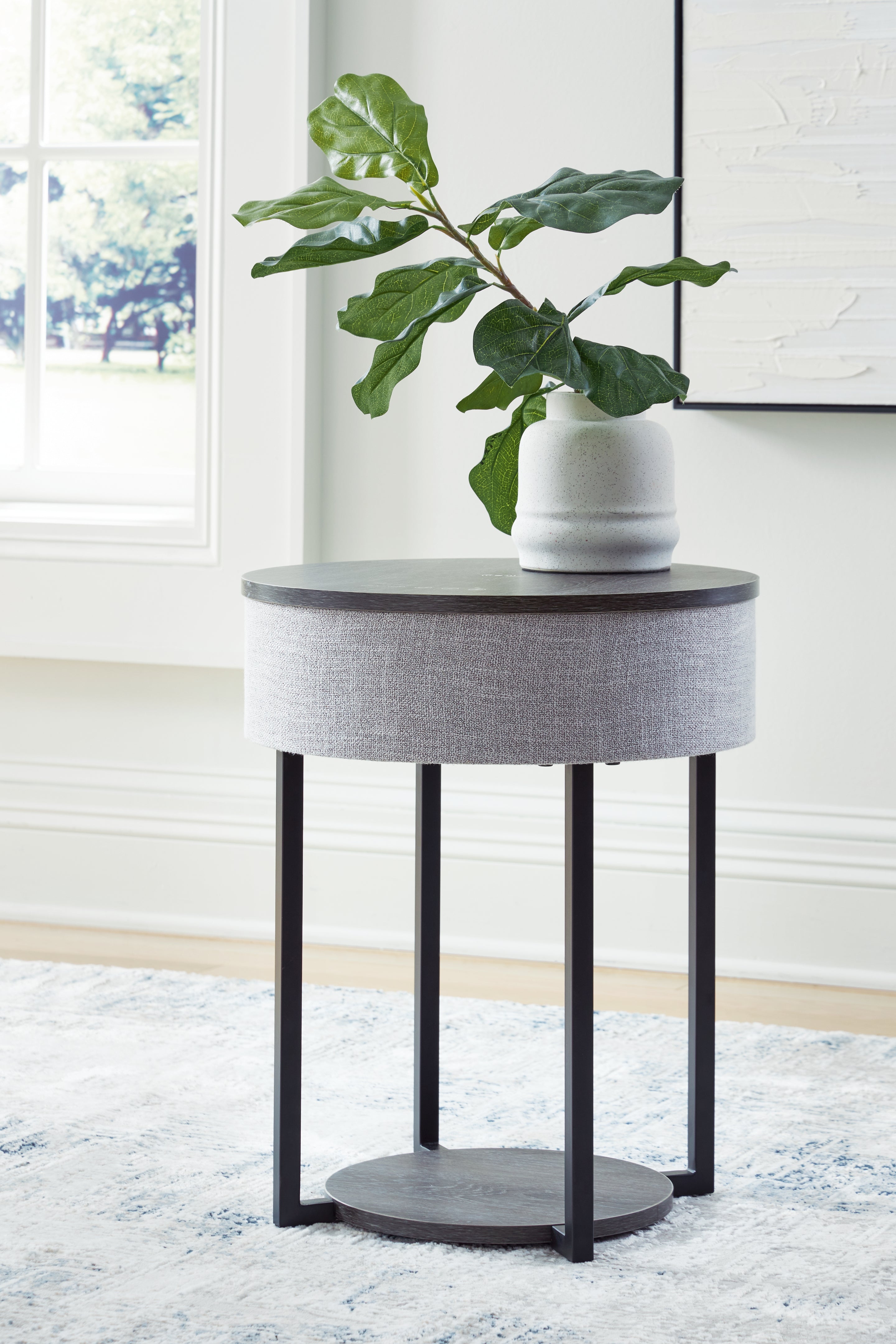 Coral Furniture - Ashley Furniture - Sethlen Accent Table with Speaker - Accent Table with Speaker / Gray/Black - A4000641
