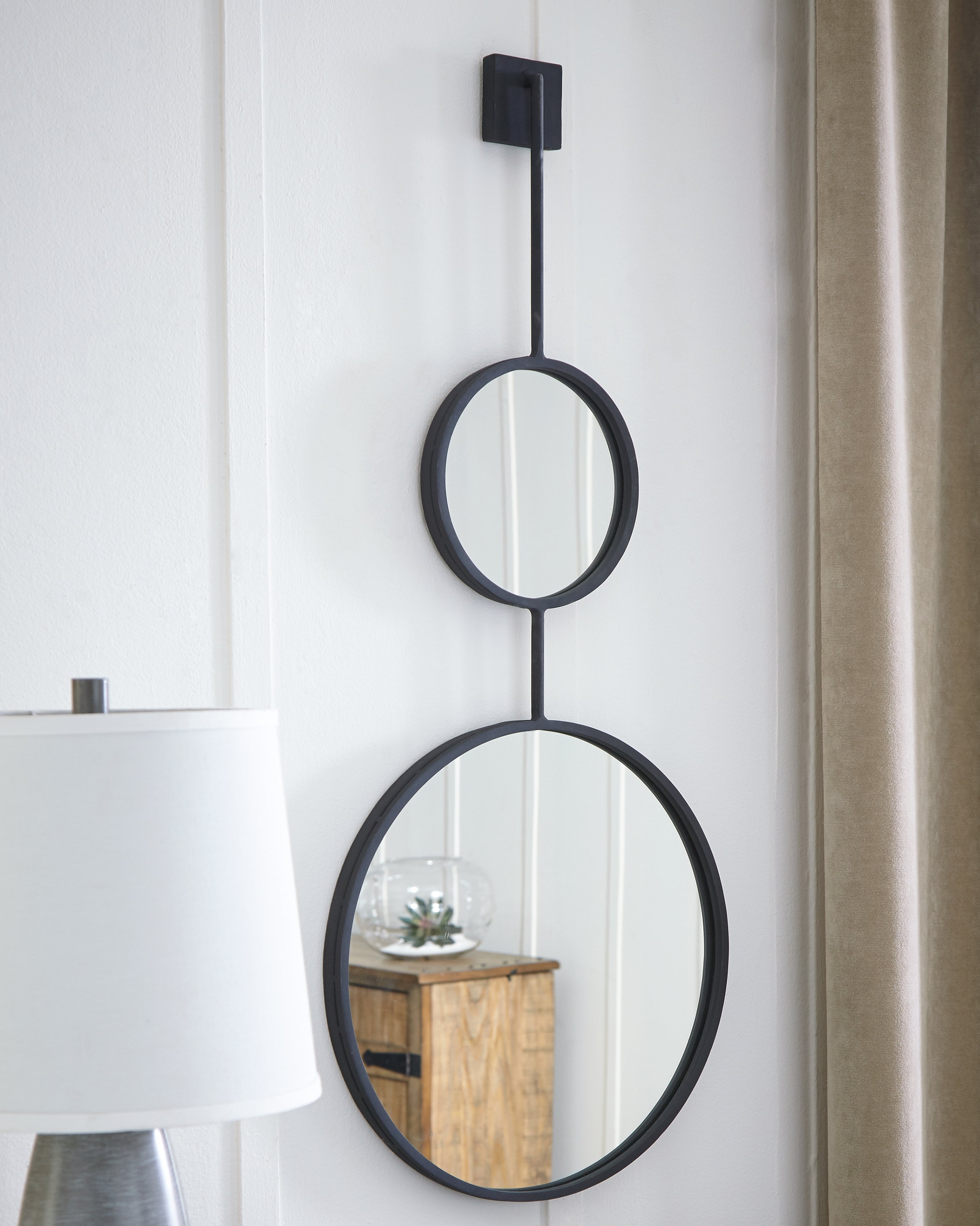 Coral Furniture - Ashley Furniture - Brewer Mirror - Accent Mirror / Black - A8010166