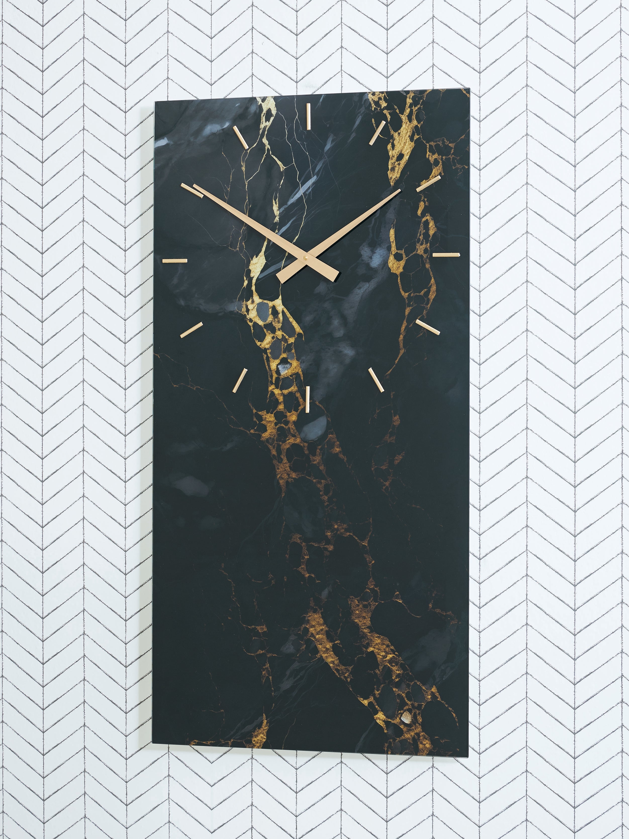 Coral Furniture - Ashley Furniture - Teague Wall Decor - Wall Clock / Black/Gold Finish - A8010430