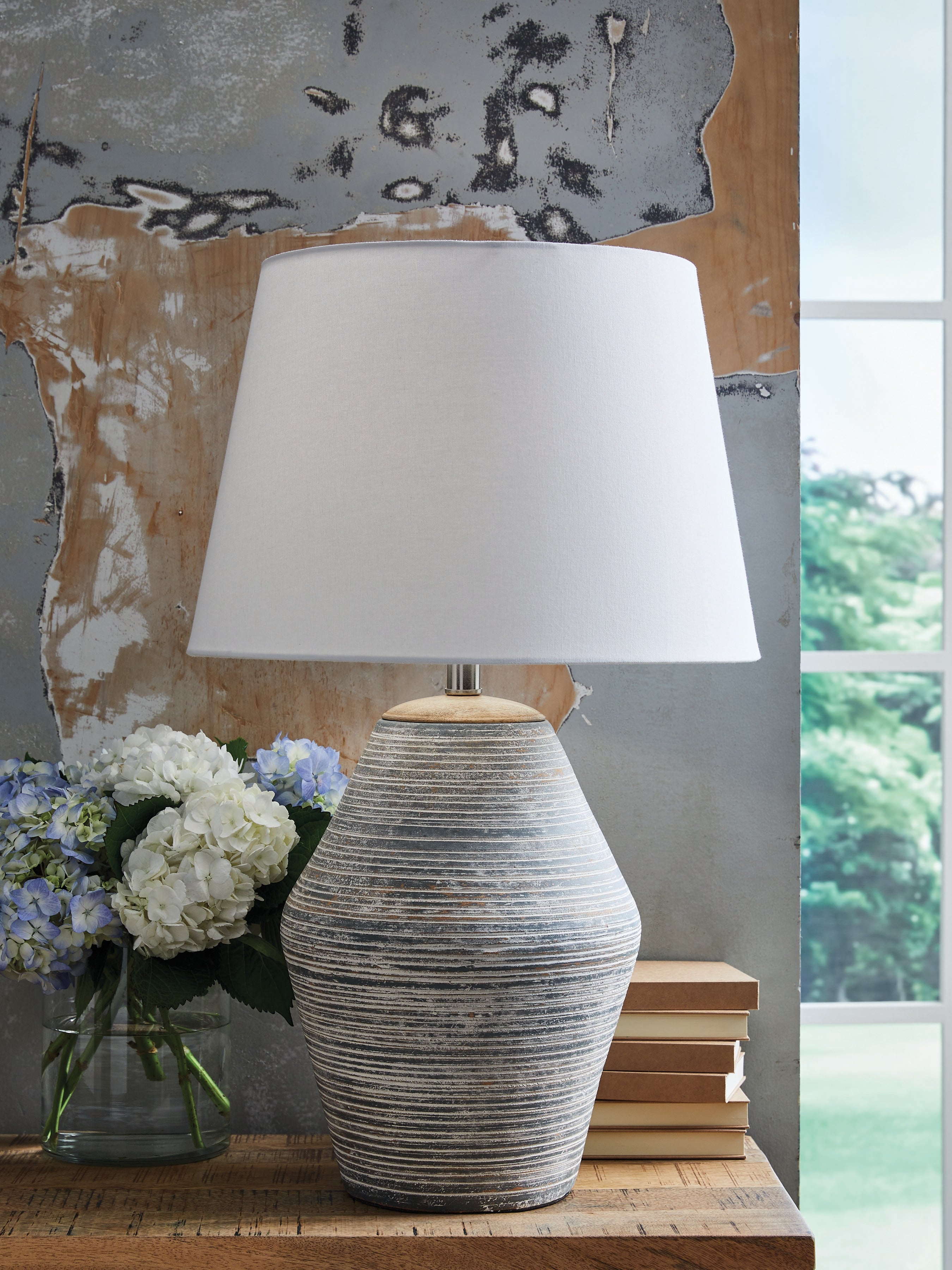 Coral Furniture - Ashley Furniture - Lawrock Lighting - Terracotta Table Lamp (1/CN) / Antique Blue - L100834