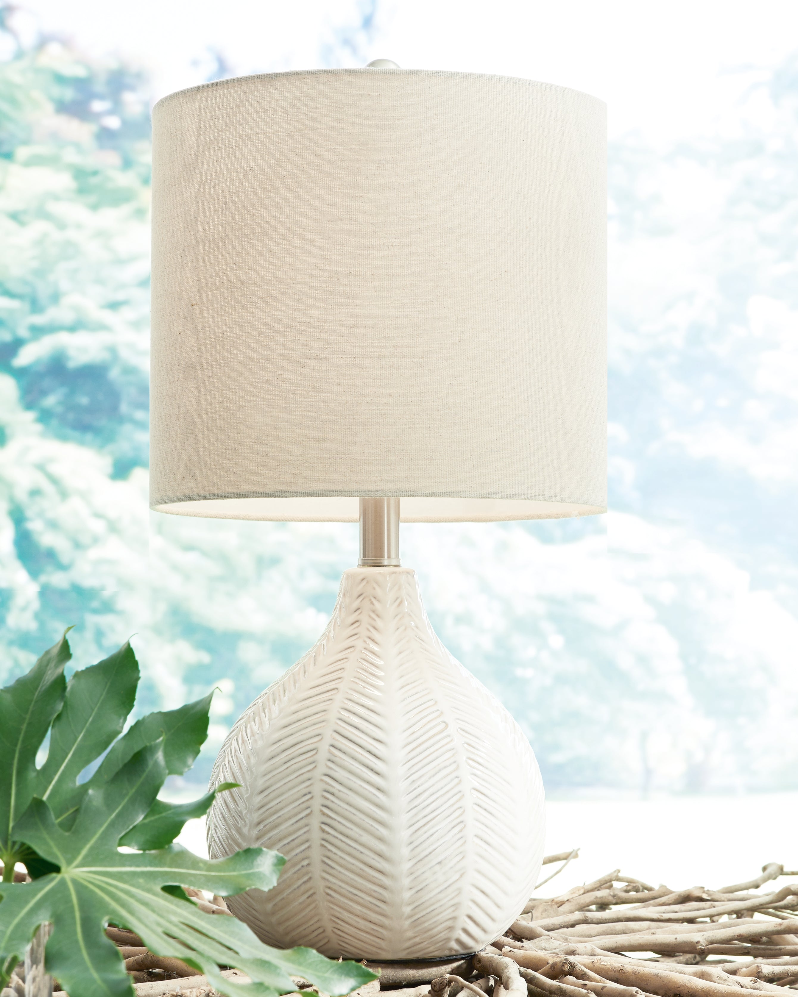 Coral Furniture - Ashley Furniture - Rainermen Lighting - Table Lamp (Set of 2) / Off White - L180024X2