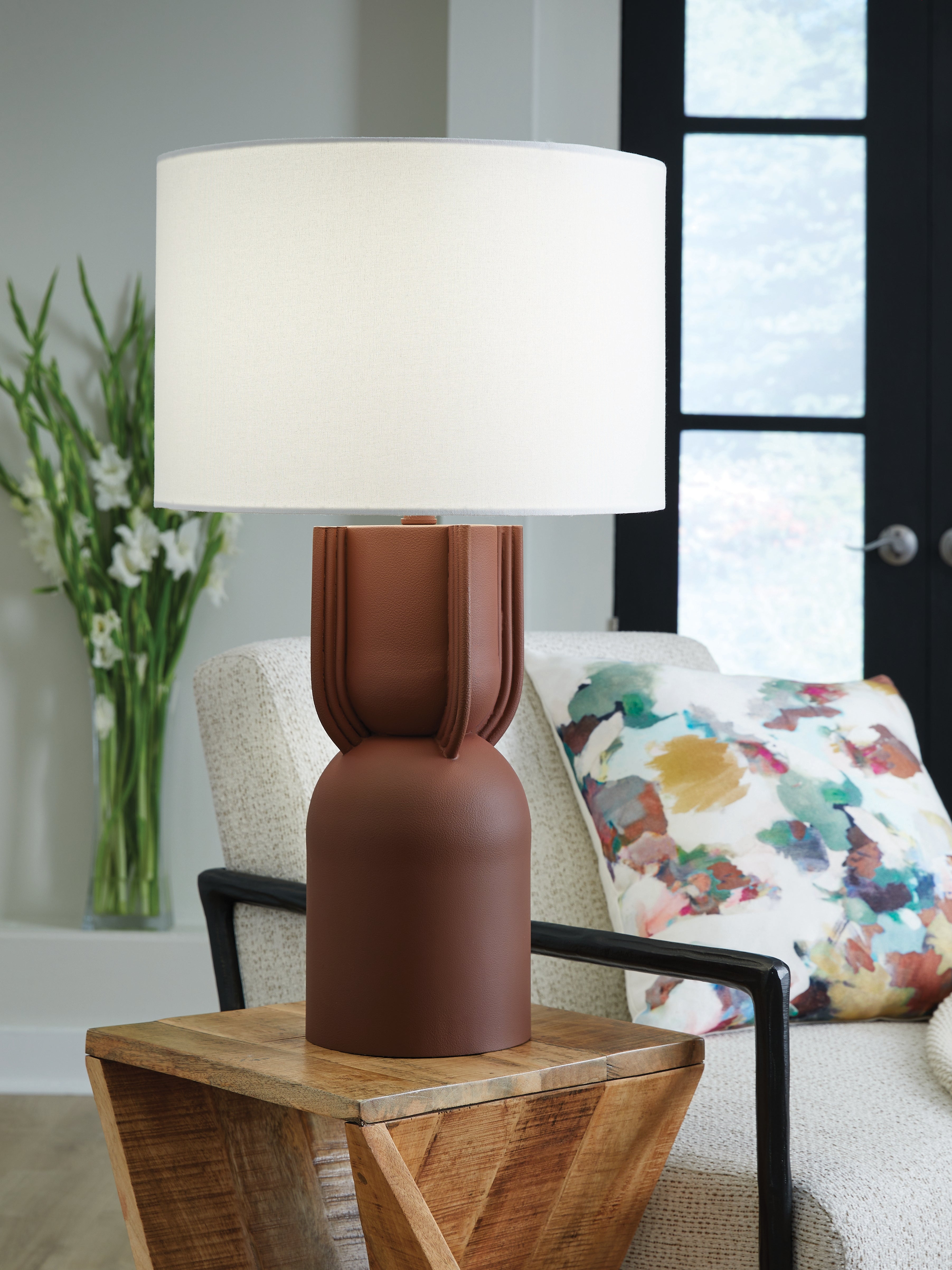 Coral Furniture - Ashley Furniture - Rowandale Lighting - Metal Table Lamp (1/CN) / Brick Red - L207534
