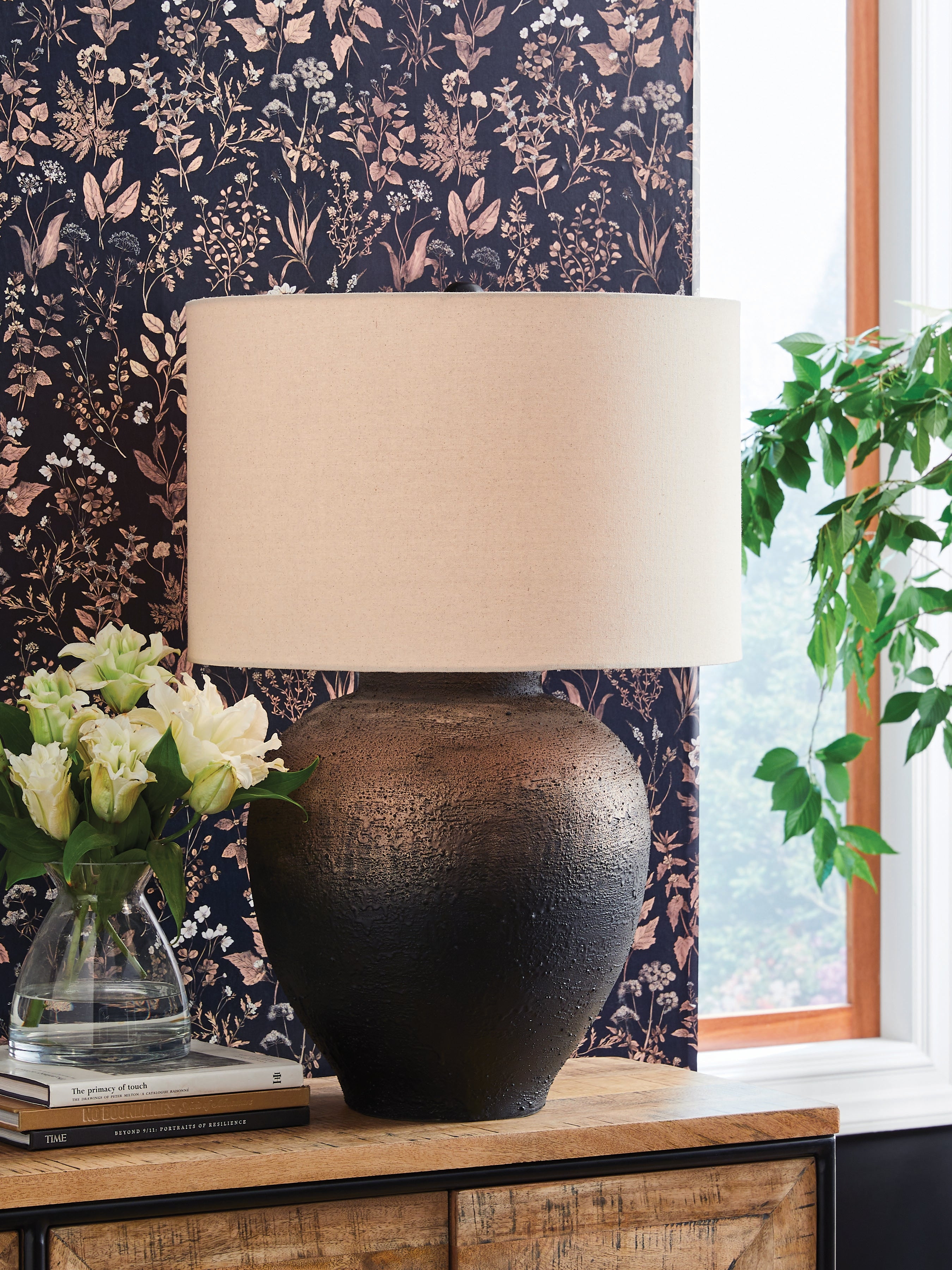 Coral Furniture - Ashley Furniture - Newgerhard Lighting - Metal Table Lamp (1/CN) / Brown/Black - L207644