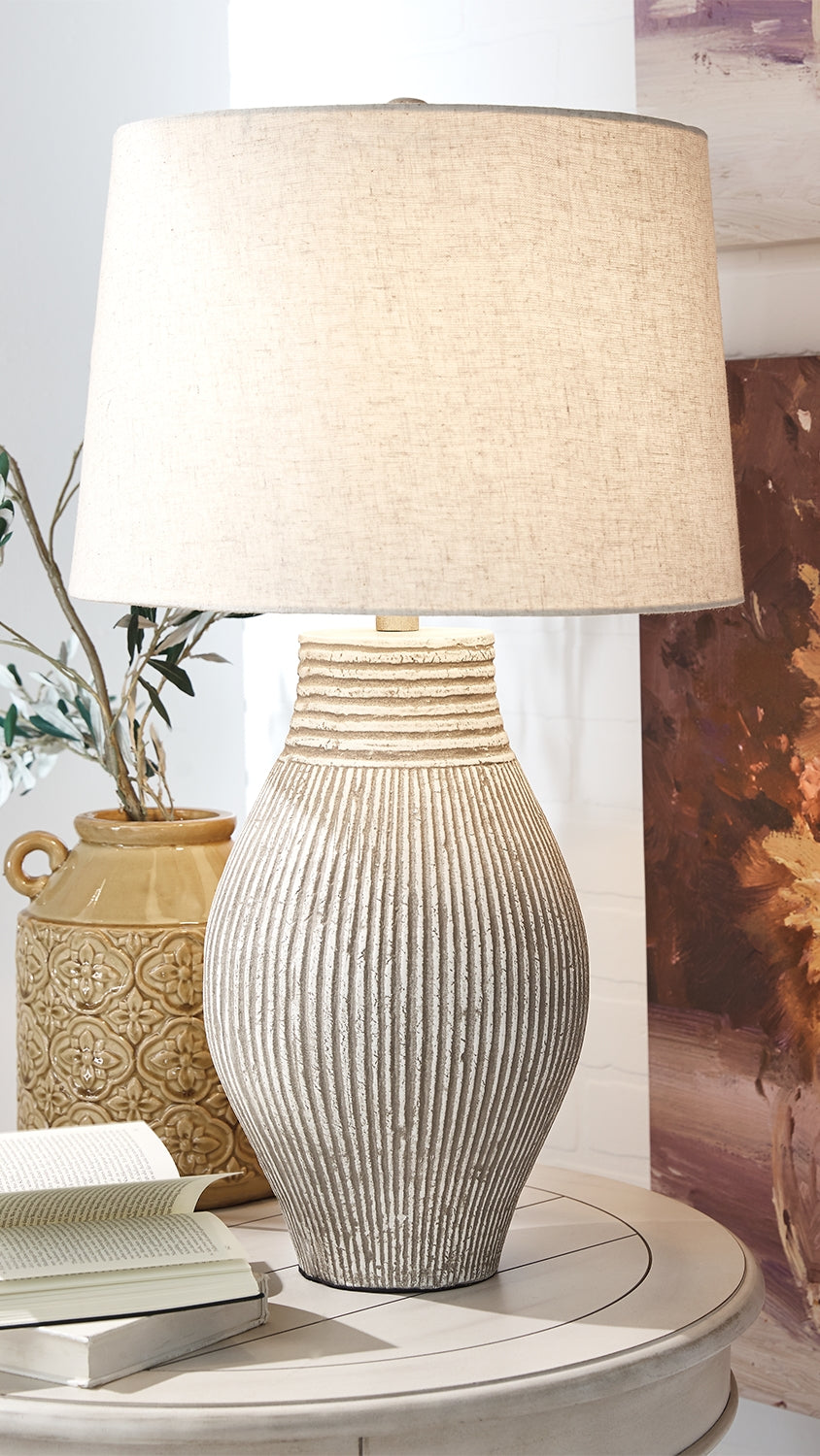 Coral Furniture - Ashley Furniture - Layal Lighting - Table Lamp (Set of 2) / Beige - L235634X2
