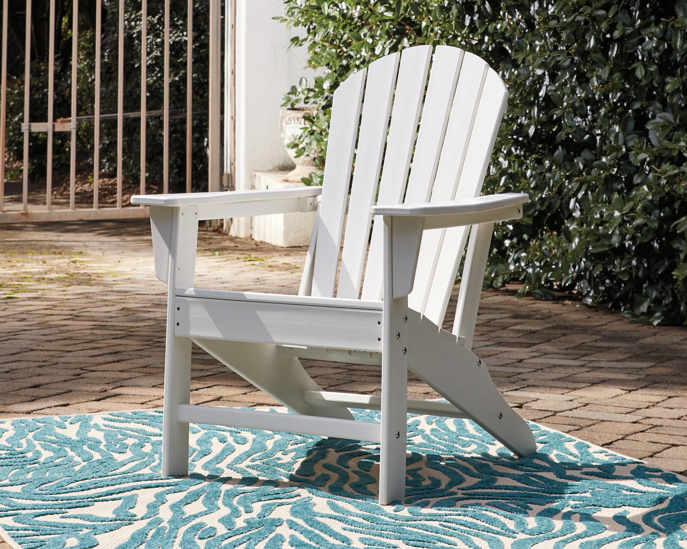 Coral Furniture - Ashley Furniture - Sundown Treasure Outdoor - Rocking Chair / White - P011-827