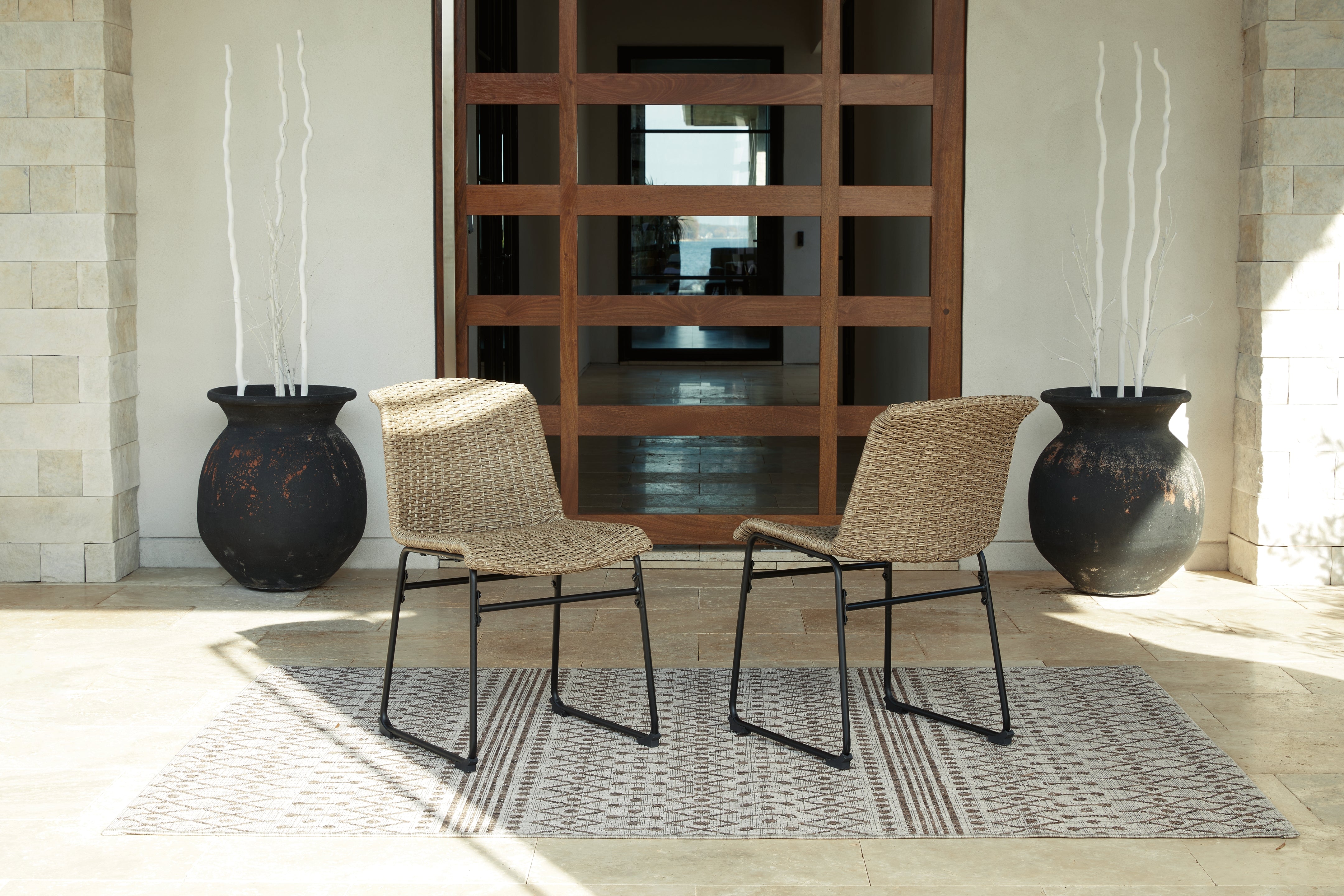 Coral Furniture - Ashley Furniture - Amaris Outdoor - Round Dining Table / Brown/Black - P369-615