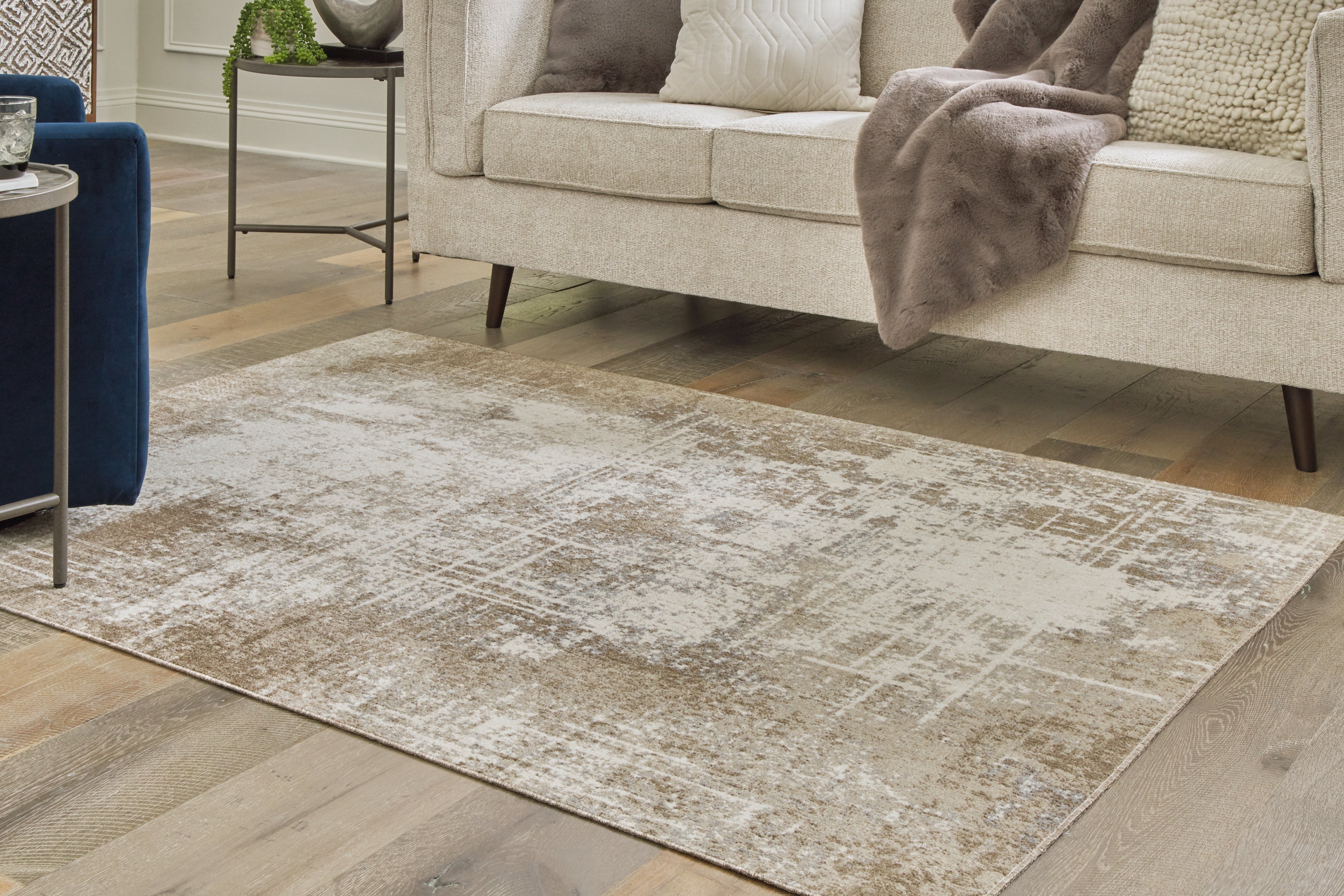 Coral Furniture - Ashley Furniture - Grifflain Rug - 7'10" x 10'3" Washable Rug / Tan/Brown/Gray - R406231