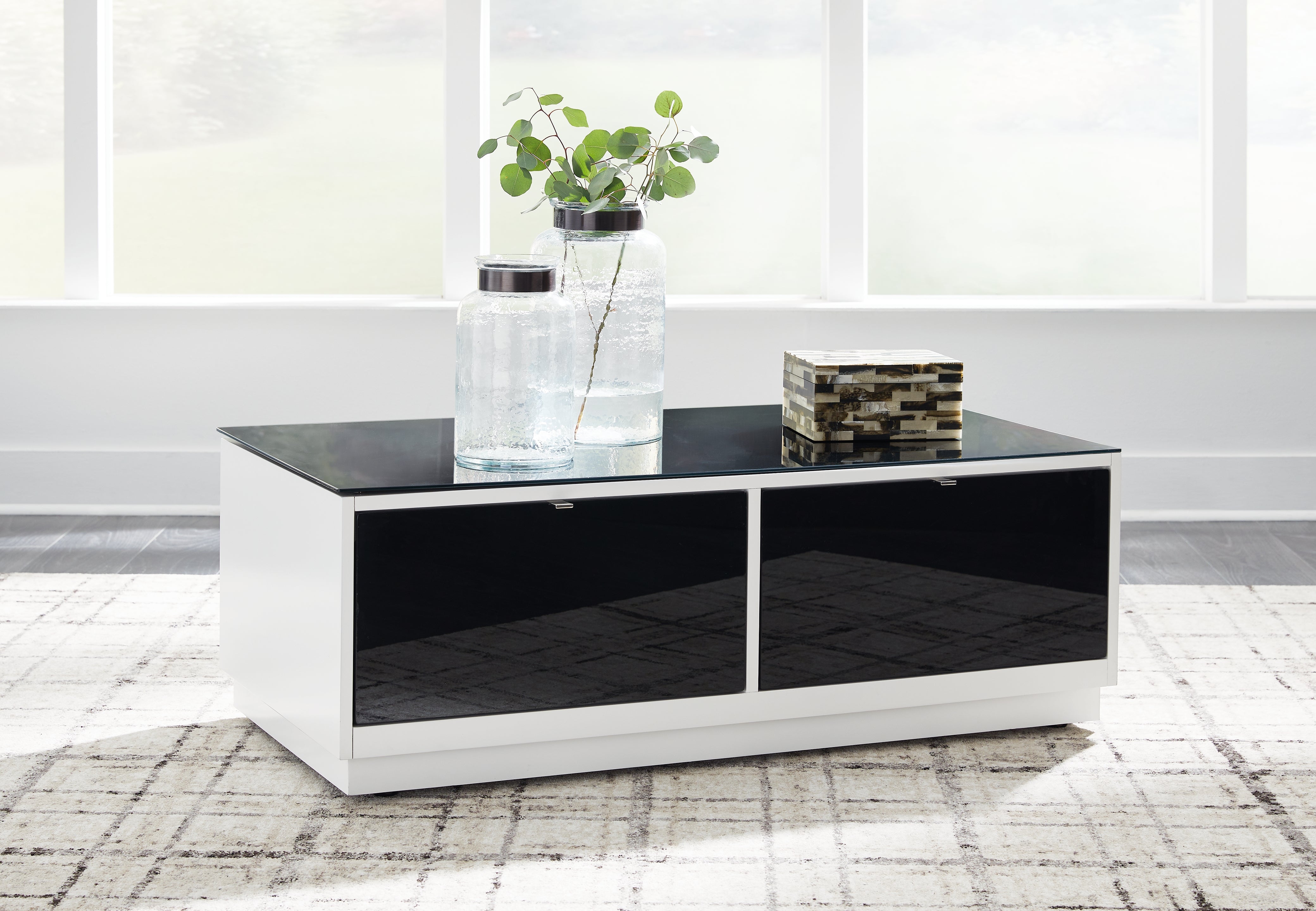 Coral Furniture - Ashley Furniture - Gardoni Coffee Table - Rectangular Cocktail Table / White/Black - T756-1