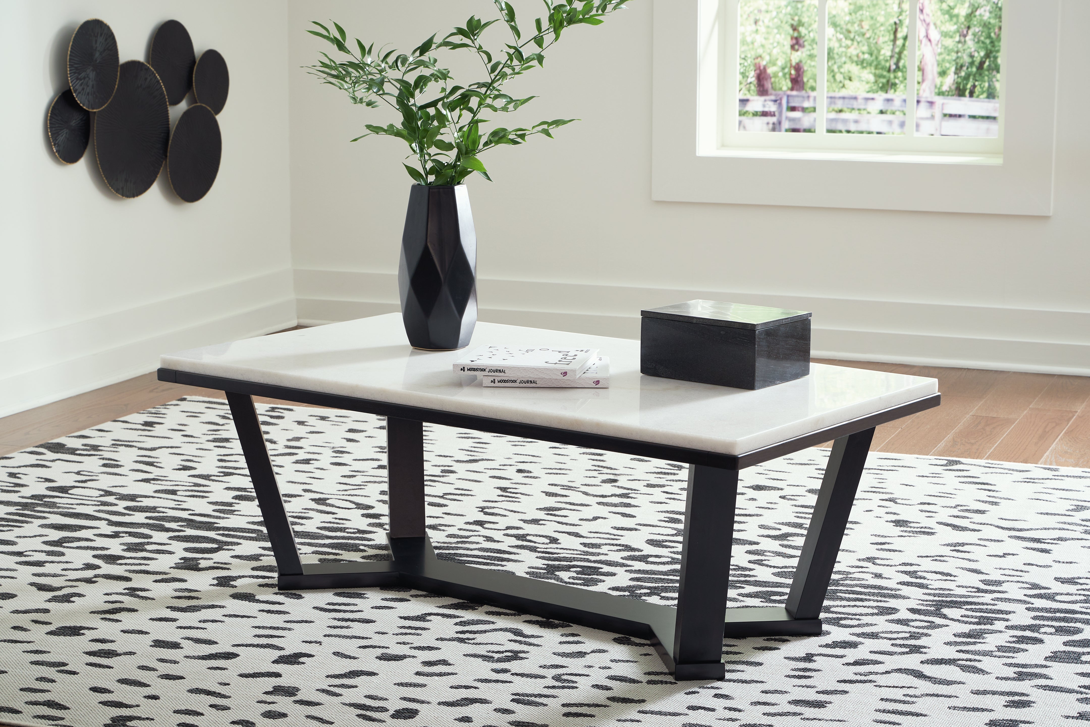 Coral Furniture - Ashley Furniture - Fostead Coffee Table - Rectangular Cocktail Table / White/Espresso - T770-1