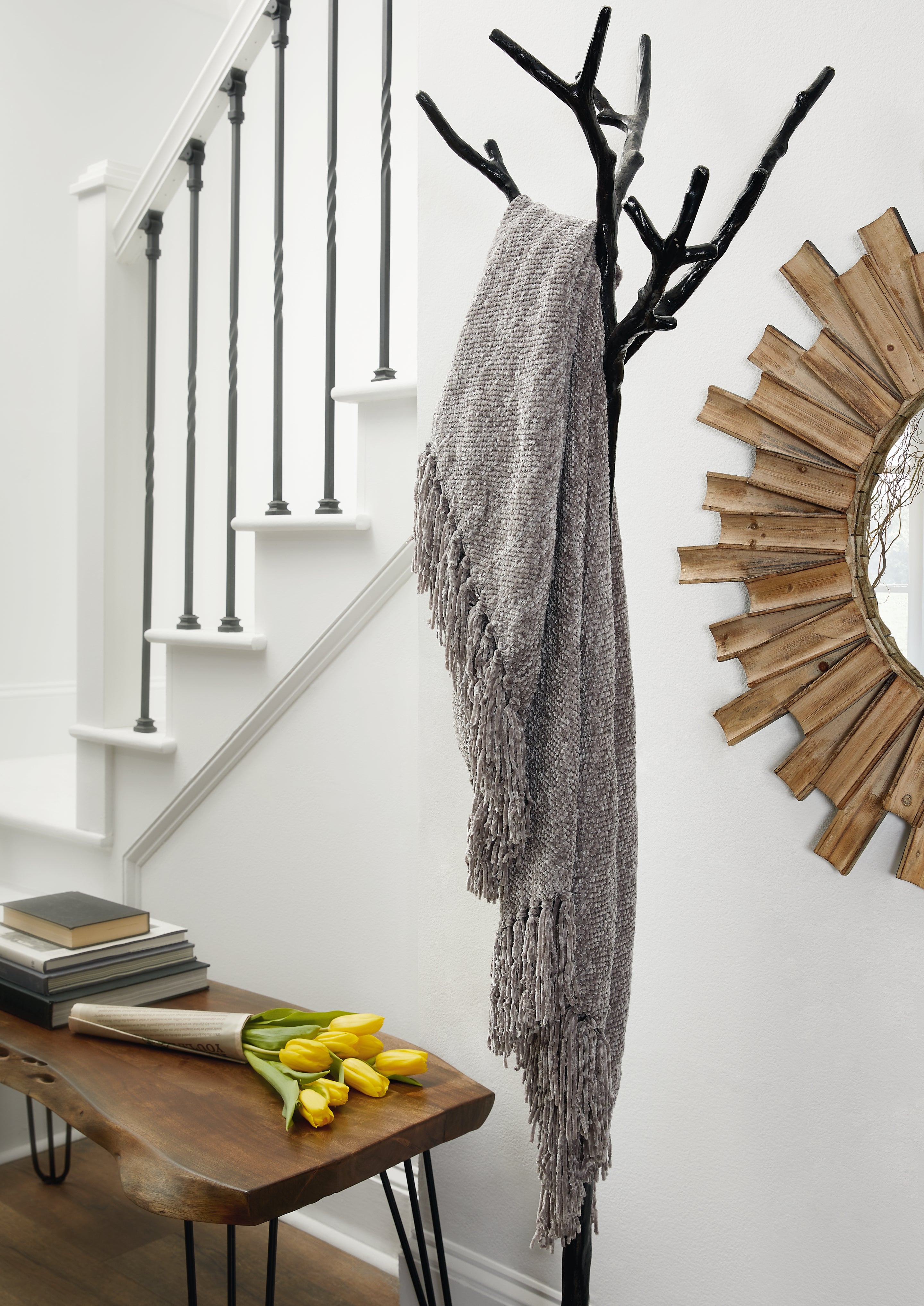 Coral Furniture - Ashley Furniture - Tamish Throw (Set of 3) - Throw (3/CS) / Gray - A1001026