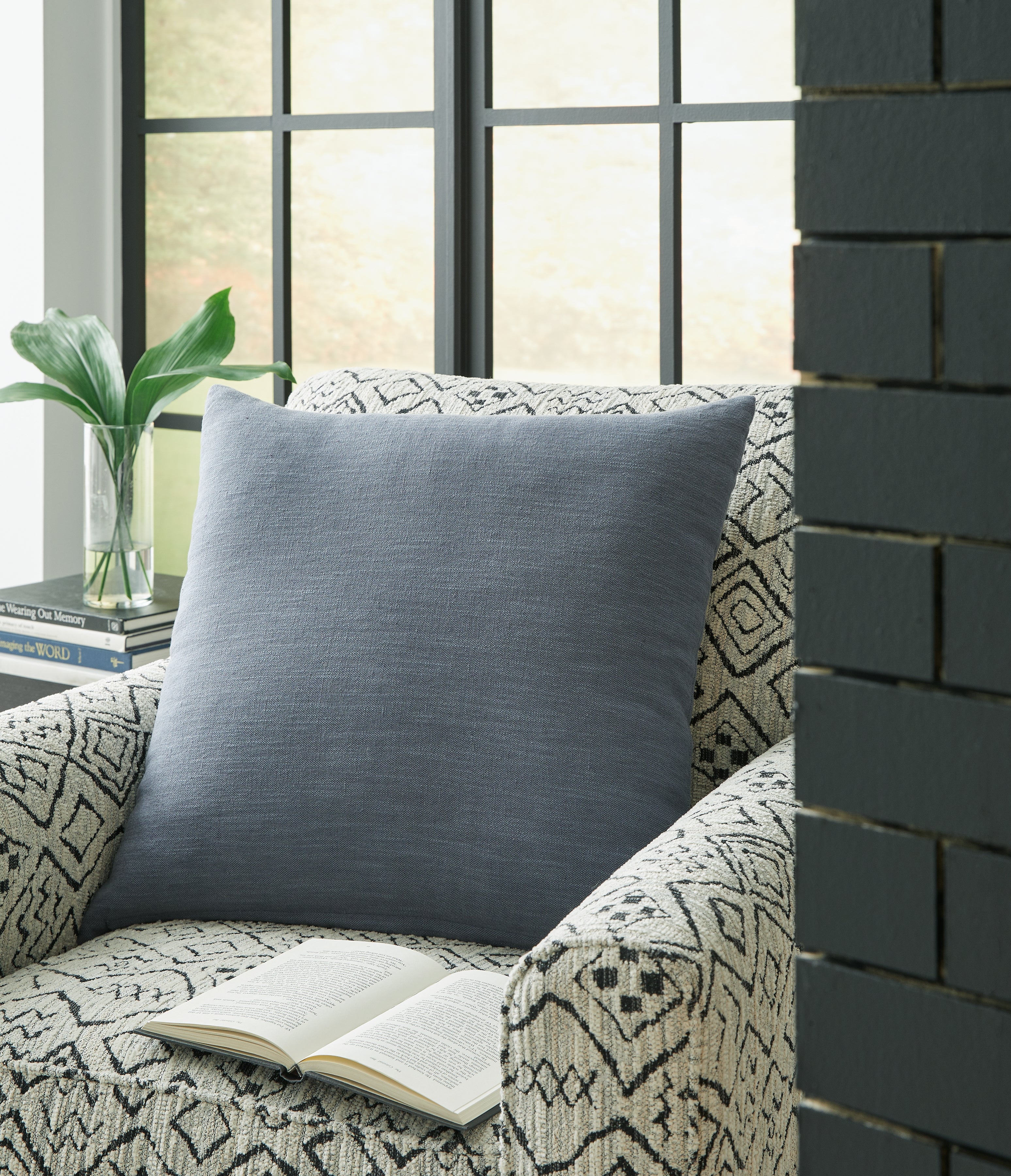 Coral Furniture - Ashley Furniture - Thaneville Pillows - Pillow / Blue - A1001041P