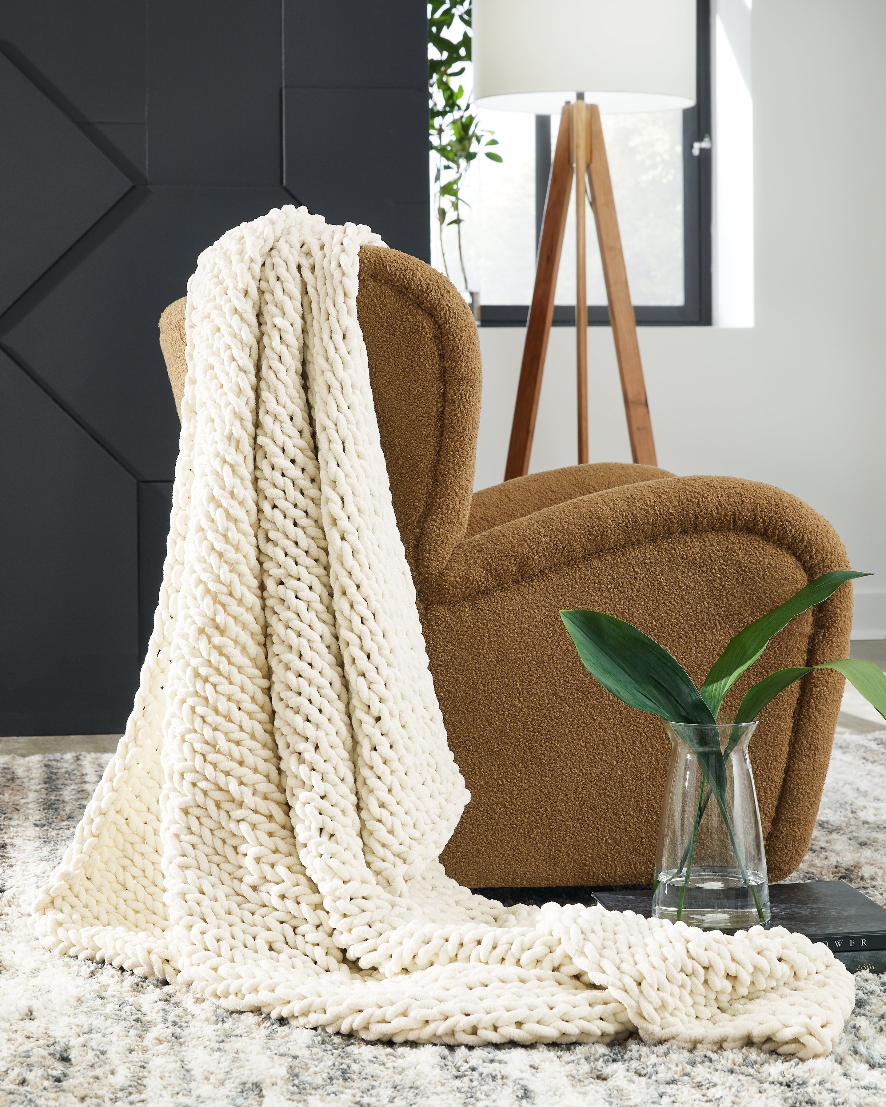 Coral Furniture - Ashley Furniture - Chaddon Throw - Throw / Ivory - A1001060T