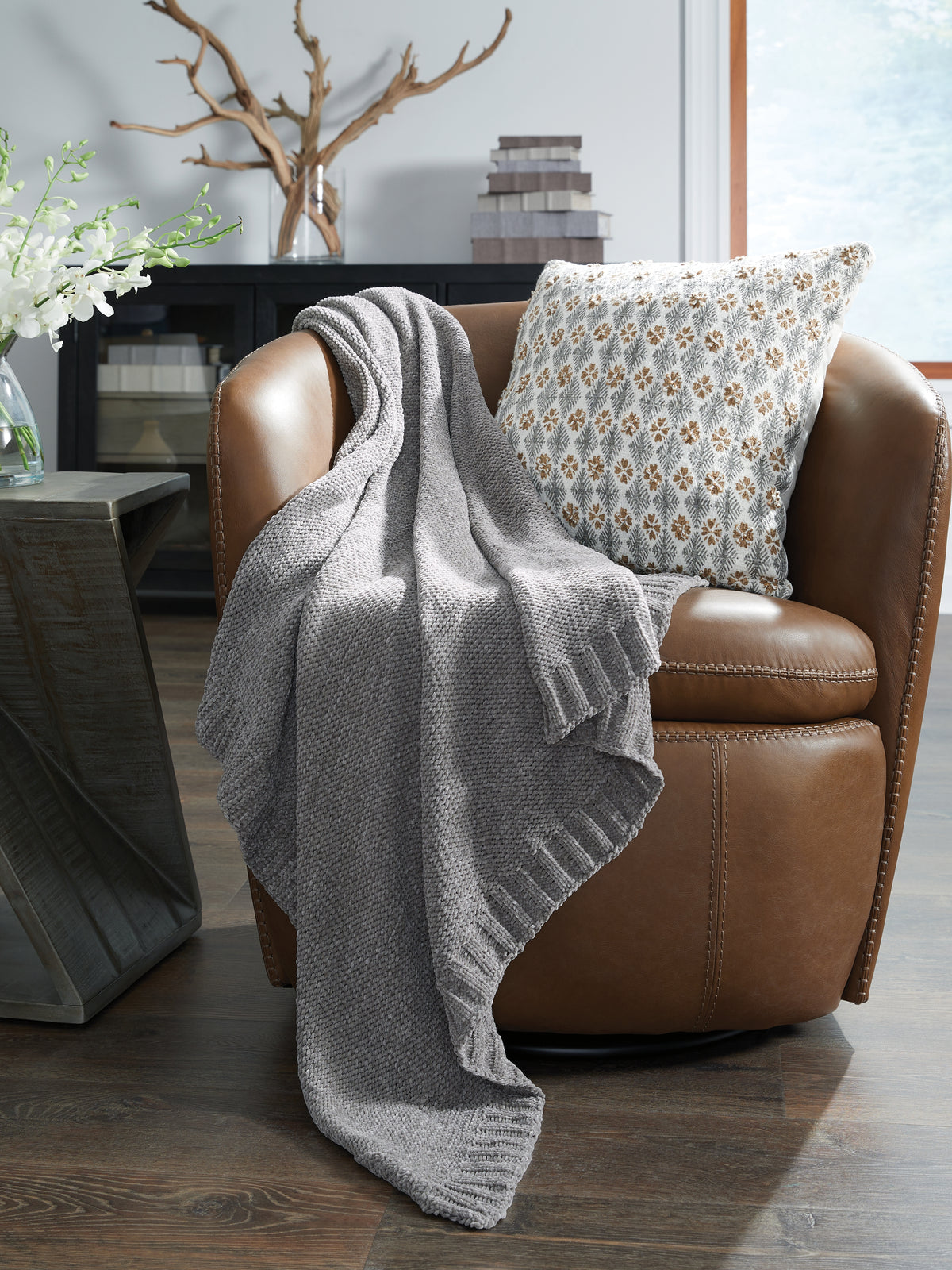 Coral Furniture - Ashley Furniture - Anawood Throw - Throw / Gold - A1001099T