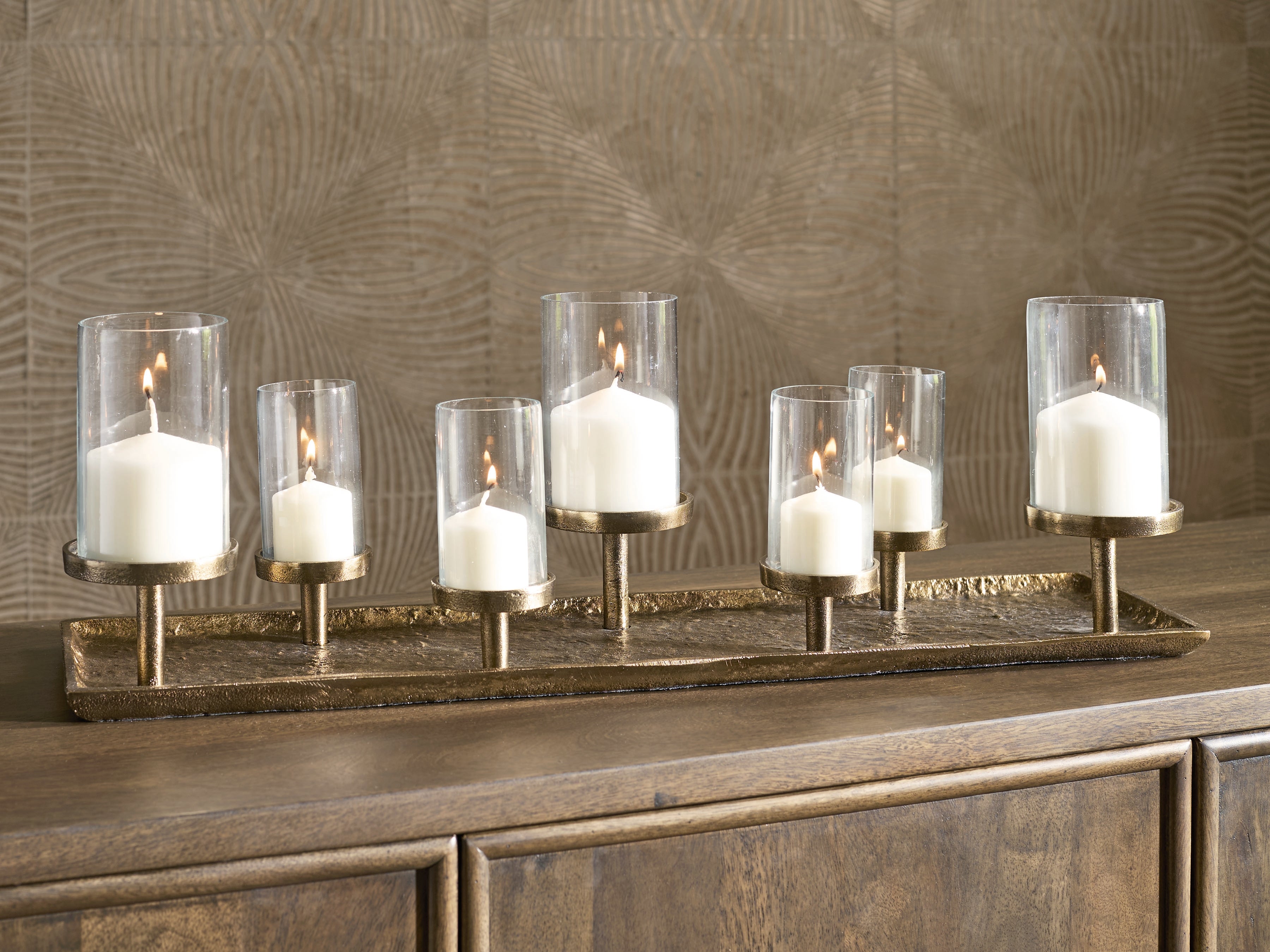 Coral Furniture - Ashley Furniture - Wallmond Candle Holder - Candle Holder / Antique Brass Finish - A2000820