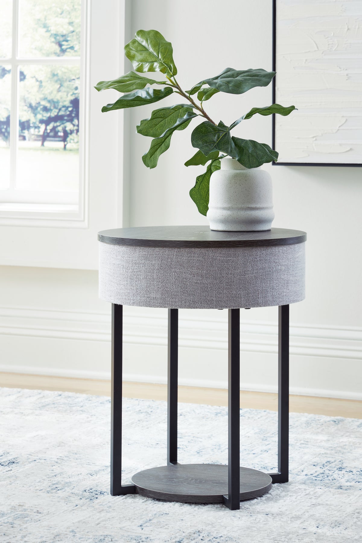 Coral Furniture - Ashley Furniture - Sethlen Accent Table with Speaker - Accent Table with Speaker / Gray/Black - A4000641