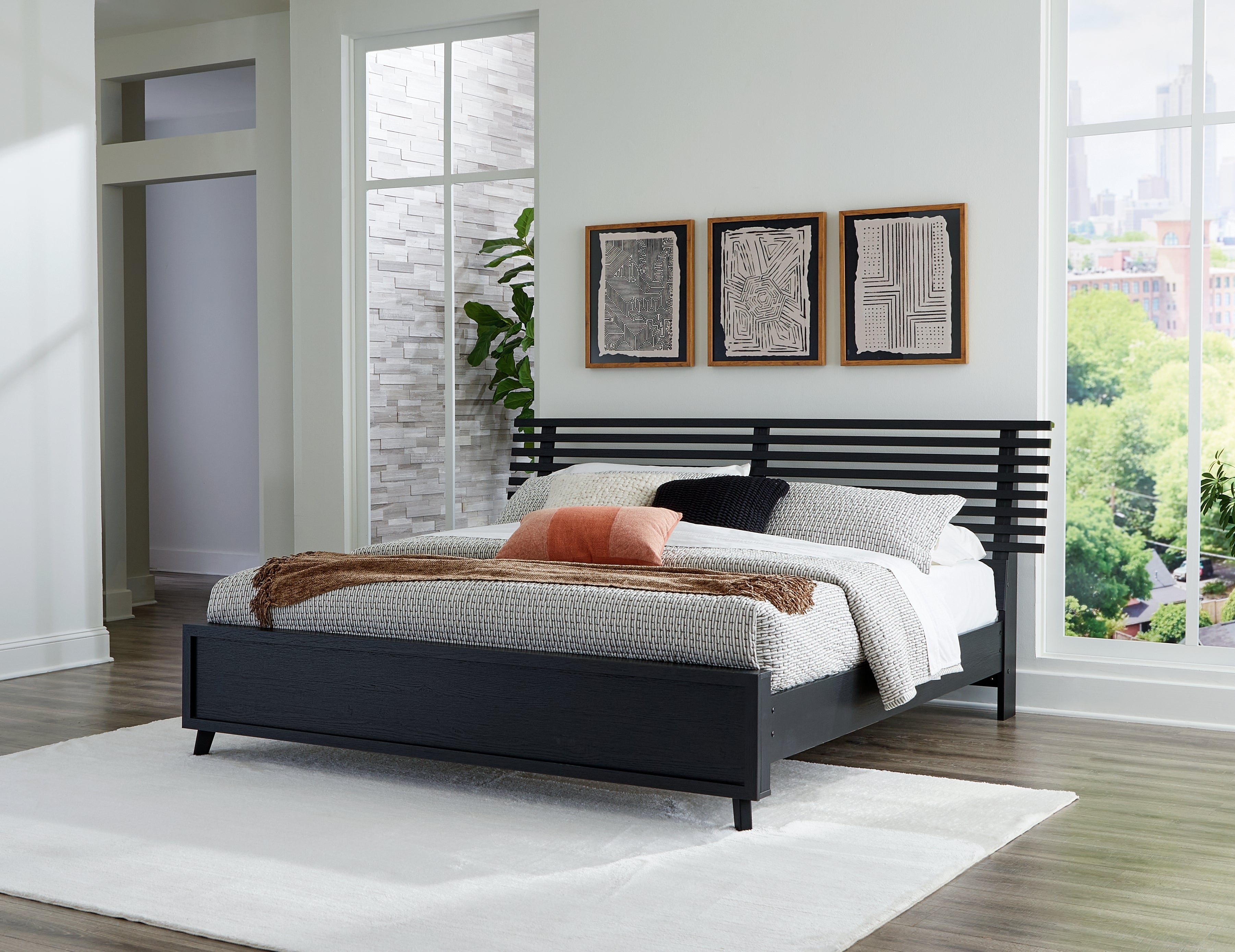 Coral Furniture - Ashley Furniture - Danziar Bedroom - King Slat Panel Bed / Black - B1013B9