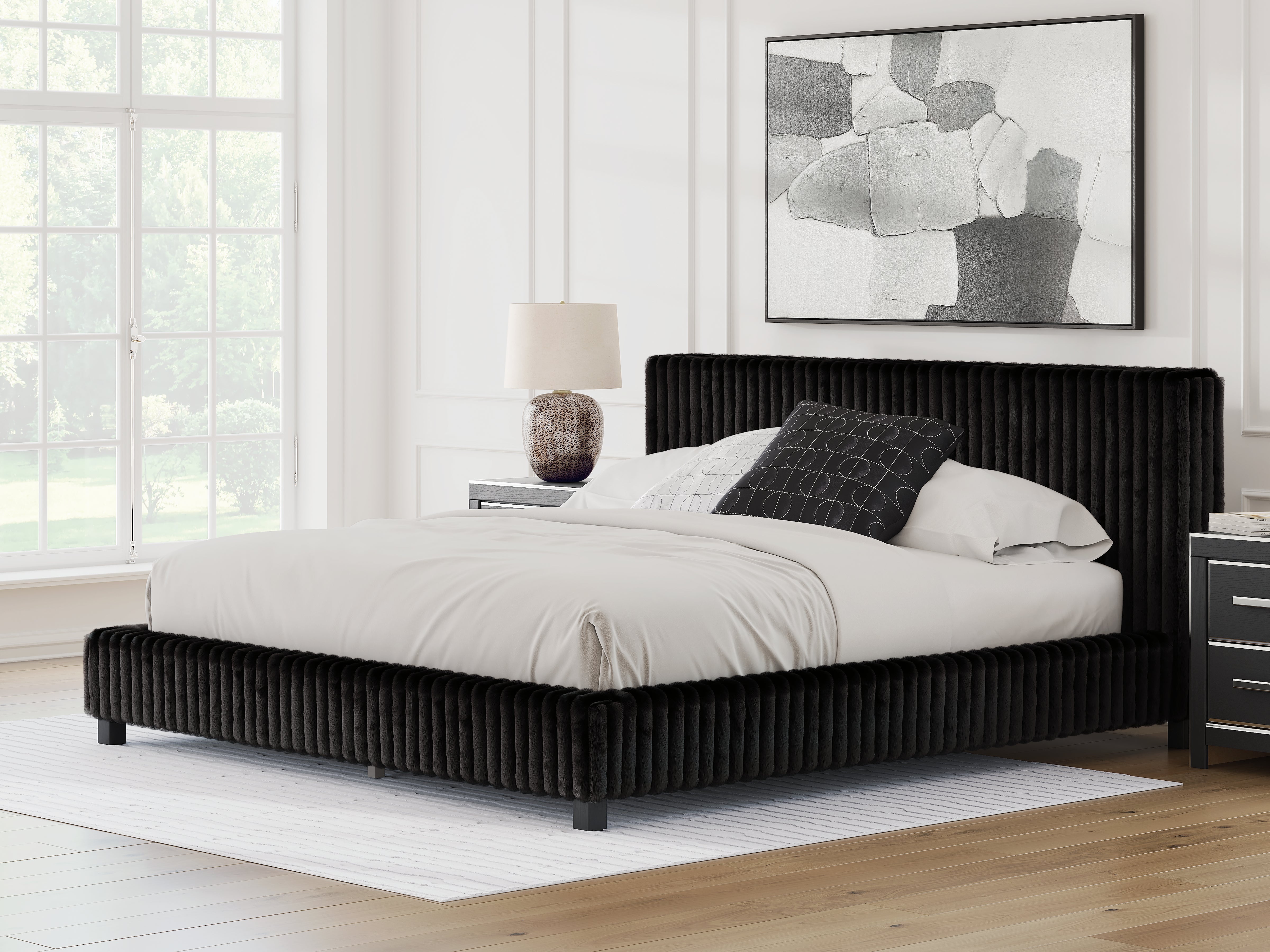 Coral Furniture - Ashley Furniture - Zuraleus Bedroom - King Upholstered Bed / Black - PCB3380B13