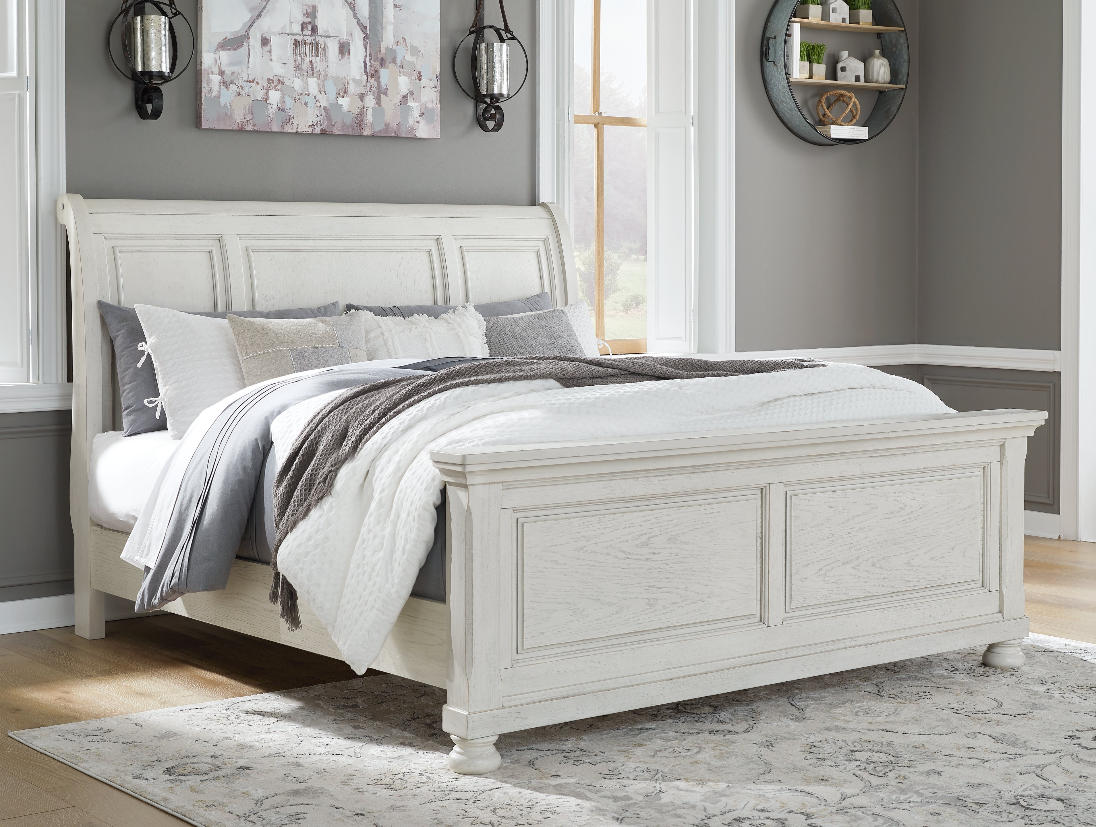 Coral Furniture - Ashley Furniture - Robbinsdale Bedroom - King Sleigh Bed / Antique White - B742B22