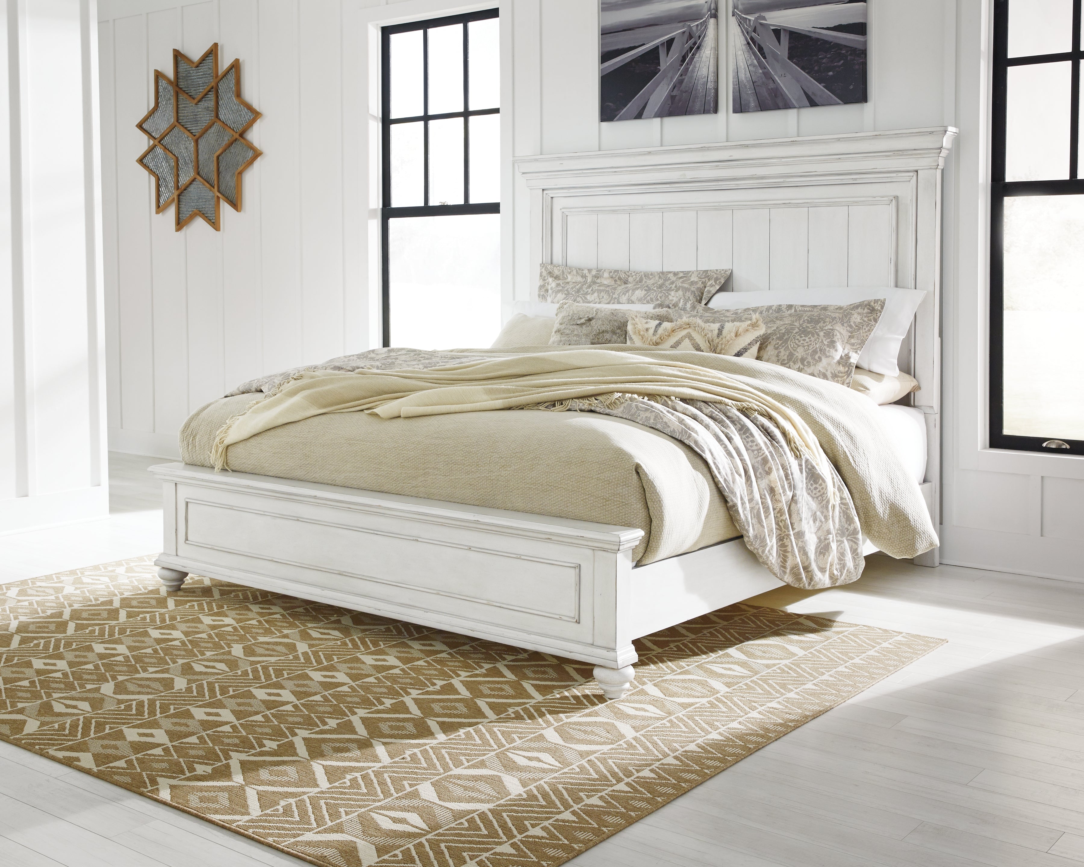Coral Furniture - Ashley Furniture - Kanwyn Bedroom - King Panel Bed / Whitewash - B777B8