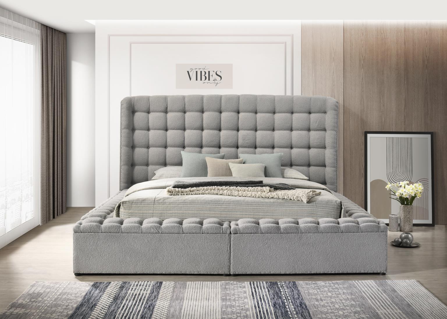 Versaley  Bedroom