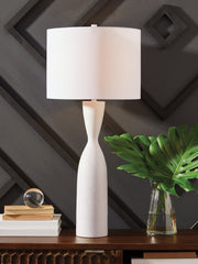 Coral Furniture - Ashley Furniture - Davinford Lighting - Poly Table Lamp (1/CN) / White - L236004