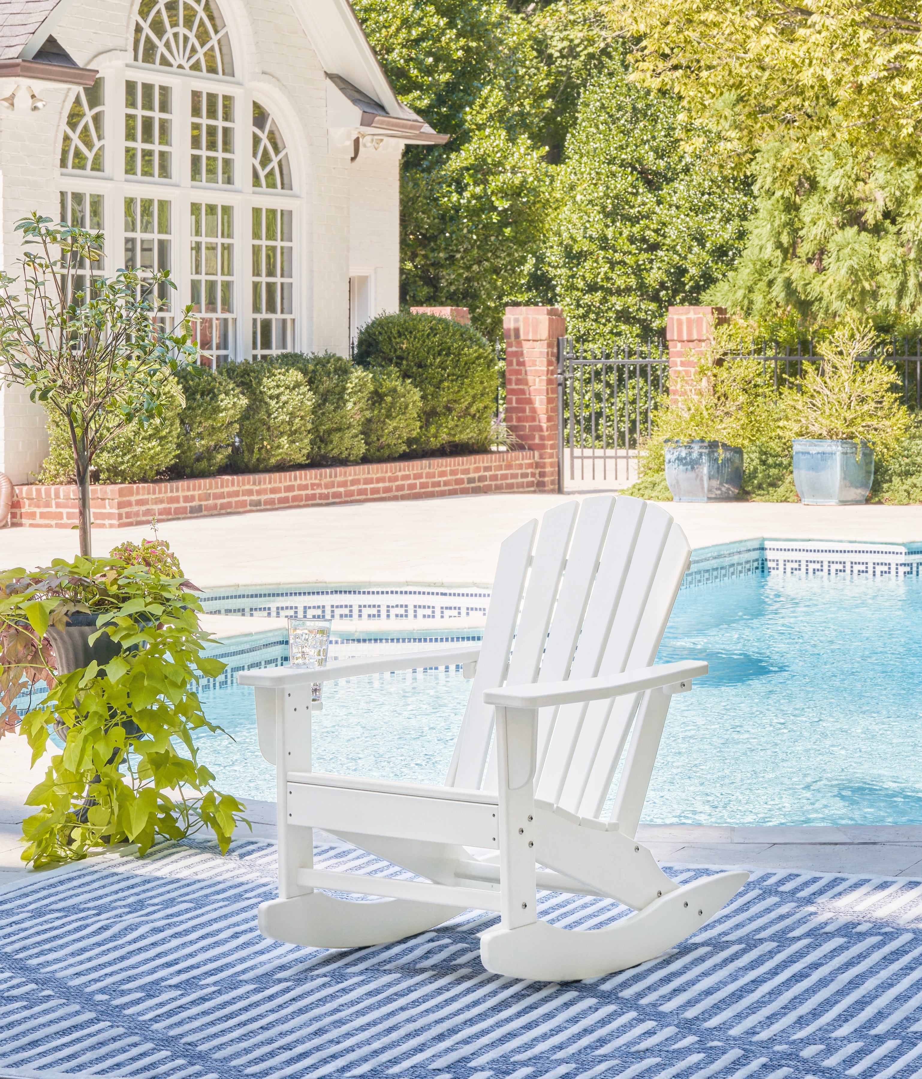 Coral Furniture - Ashley Furniture - Sundown Treasure Outdoor - Rocking Chair / White - P011-827