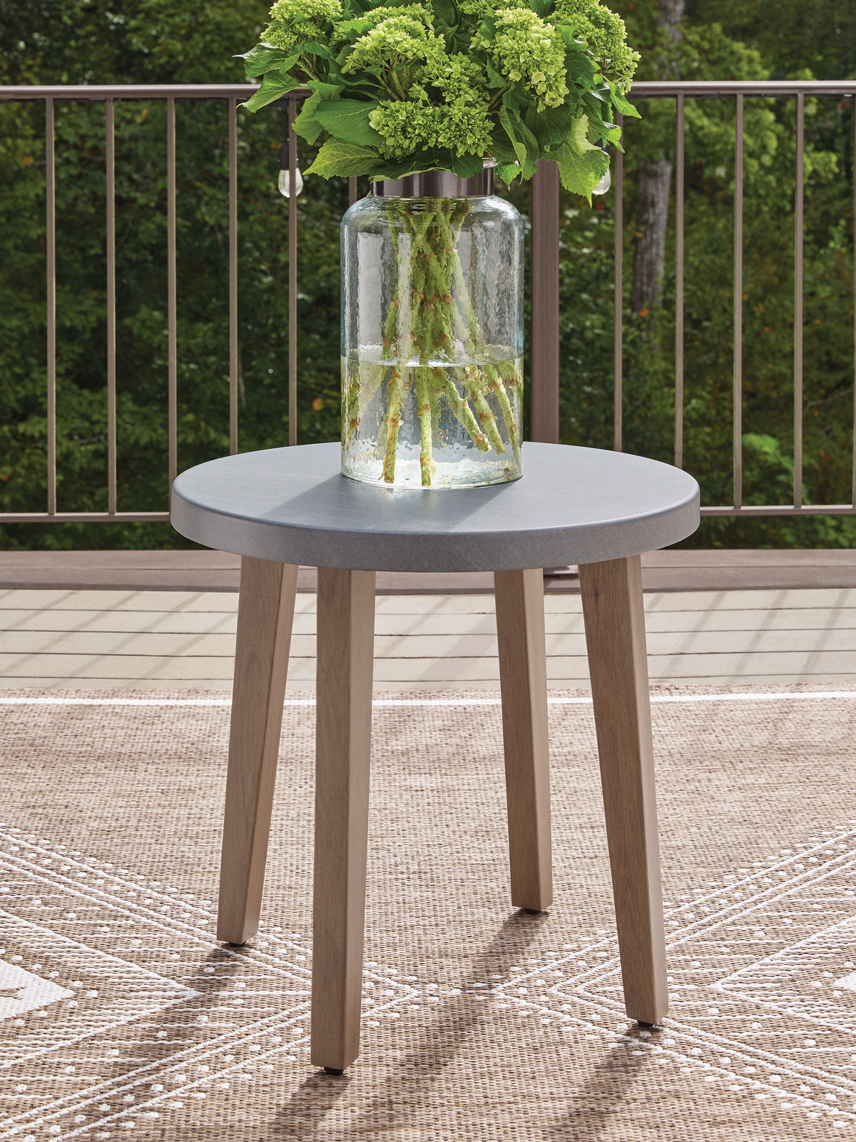 Coral Furniture - Ashley Furniture - Harmony Headlands Outdoor - Round End Table - PCP428-706