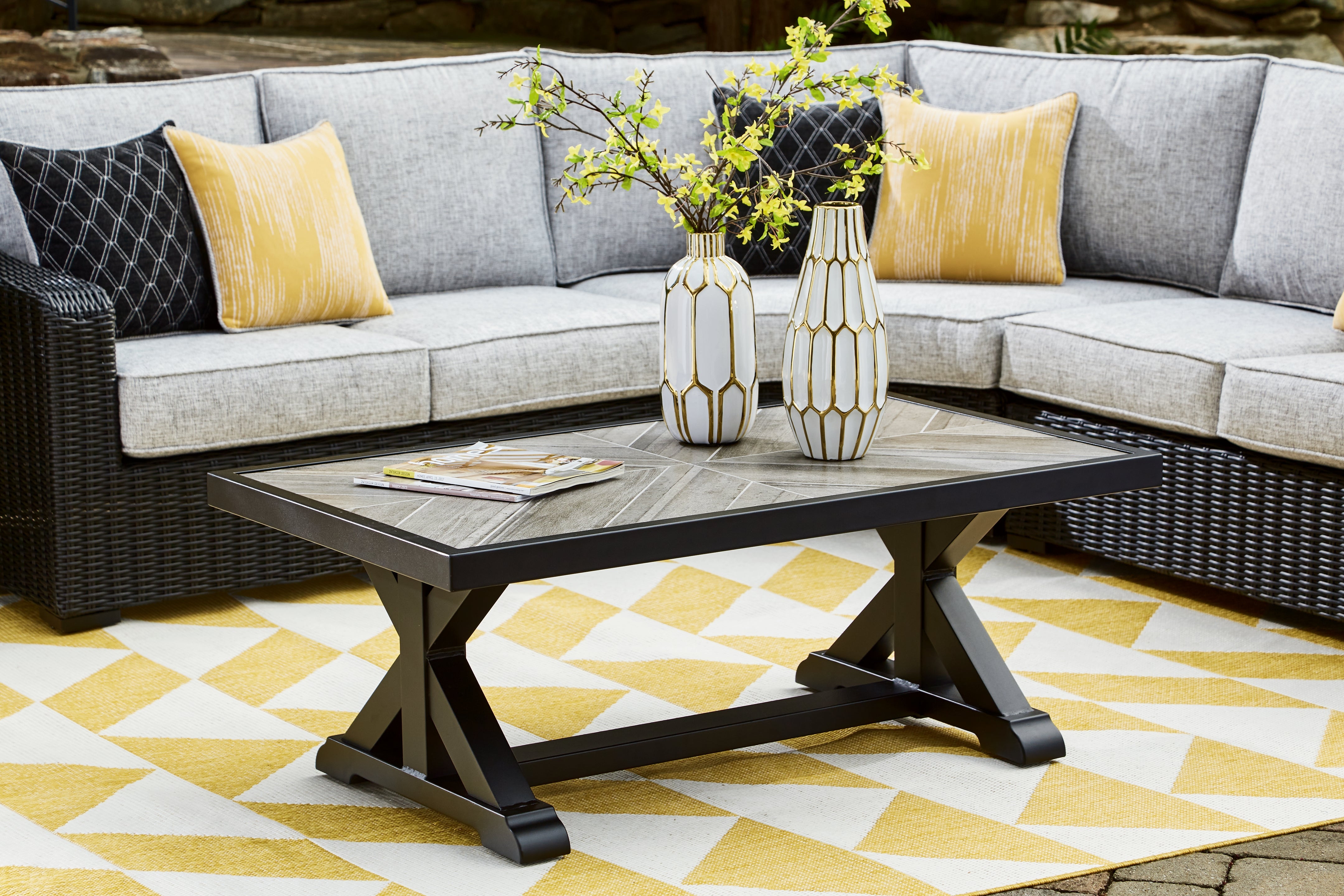 Coral Furniture - Ashley Furniture - Beachcroft Outdoor - Rectangular Cocktail Table / Black/Light Gray - P792-701