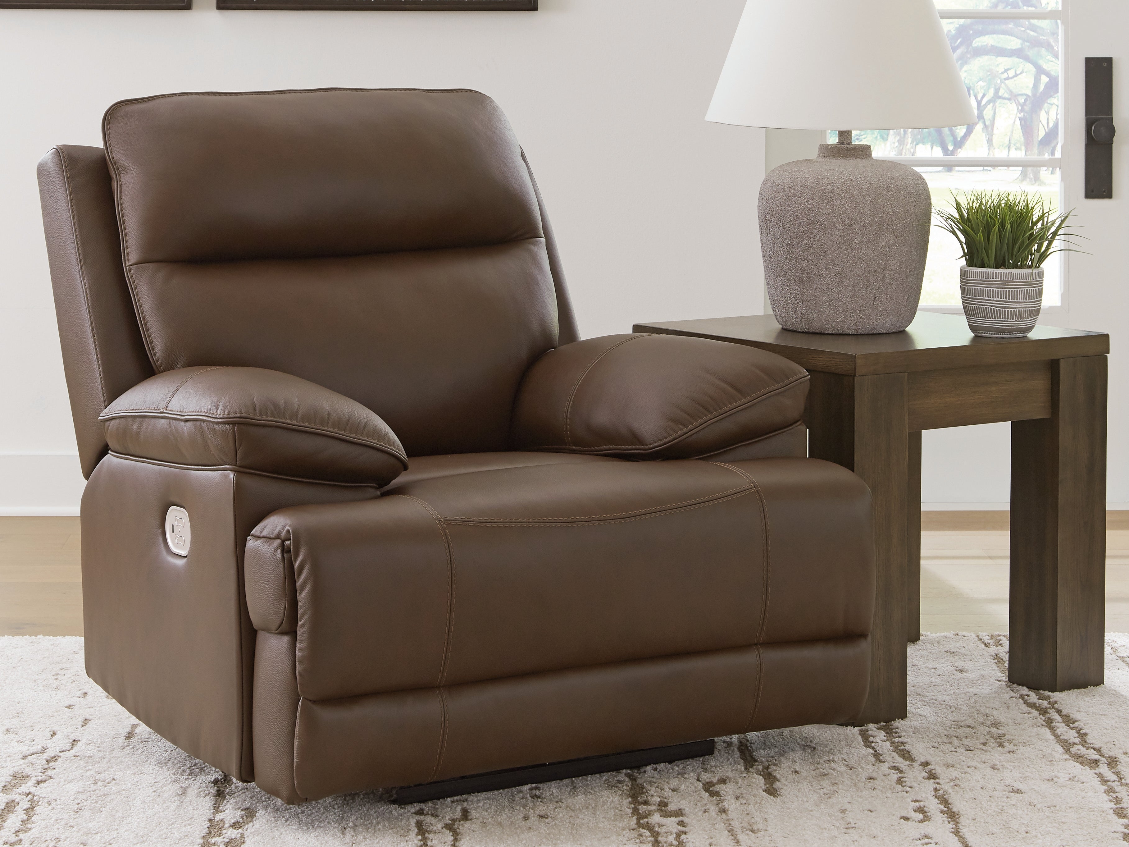 Coral Furniture - Ashley Furniture - VonRyan Living Room - PWR Recliner/ADJ Headrest / Tobacco - U1040013
